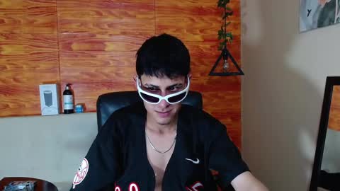 Snapshot of bastiaan_28 chatting on February 12, 2025, 9:20 am Bastian online show from February 12, 2025, 9:20 am