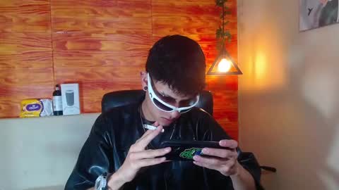 Snapshot of bastiaan_28 chatting on February 13, 2025, 3:07 am Bastian online show from February 13, 2025, 3:07 am