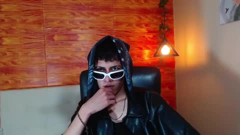 Snapshot of bastiaan_28 chatting on February 17, 2025, 6:20 am Bastian online show from February 17, 2025, 6:20 am