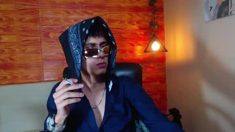 Snapshot of bastiaan_28 chatting on February 18, 2025, 3:53 am Bastian online show from February 18, 2025, 3:53 am