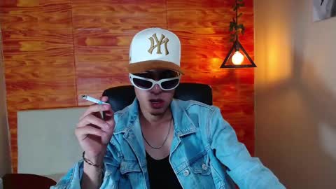 Snapshot of bastiaan_28 chatting on February 19, 2025, 6:11 am Bastian online show from February 19, 2025, 6:11 am