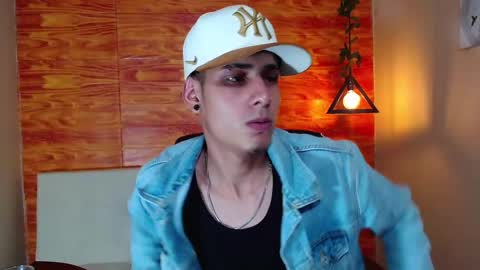 Snapshot of bastiaan_28 chatting on February 19, 2025, 9:17 am Bastian online show from February 19, 2025, 9:17 am