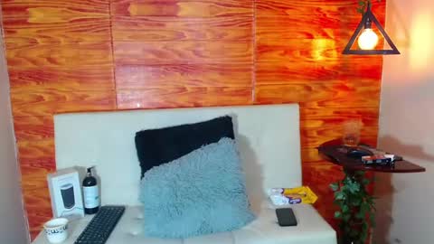 Snapshot of bastiaan_28 chatting on March 7, 2025, 6:46 am Bastian online show from March 7, 2025, 6:46 am