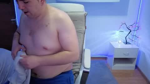 Snapshot of basystem8 chatting on April 3, 2026, 7:06 am BASY online show from April 3, 2026, 7:06 am