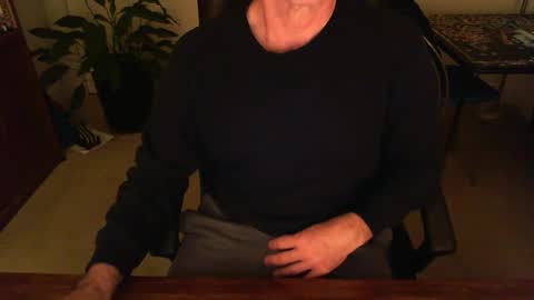 BateBro13 online show from December 26, 2024, 2:48 pm