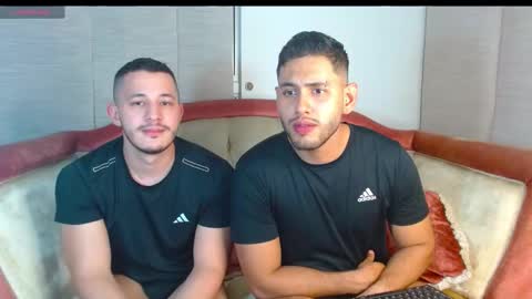 batmayrobin6 online show from February 22, 2025, 8:29 am
