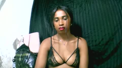 bavianona online show from September 27, 2025, 5:07 pm