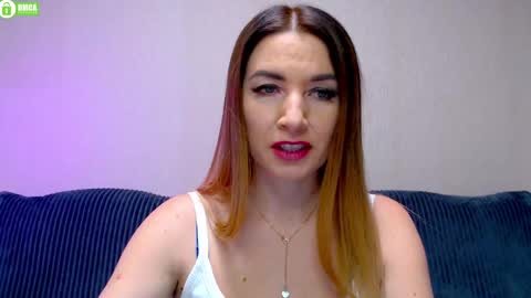 bb__bonami_ online show from December 11, 2024, 4:53 pm