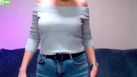 bb__bonami_ online show from January 11, 2025, 2:58 pm