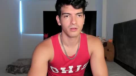 Valentino online show from October 18, 2025, 9:15 pm