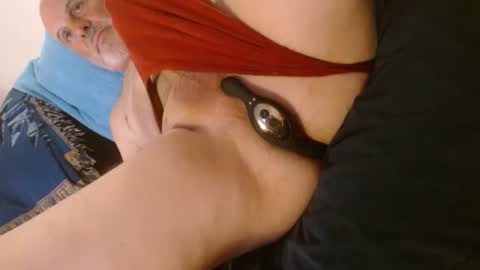 bbboooyyy11 online show from October 9, 2025, 2:09 am