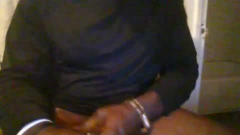 Papi Chulo online show from December 17, 2025, 12:22 pm