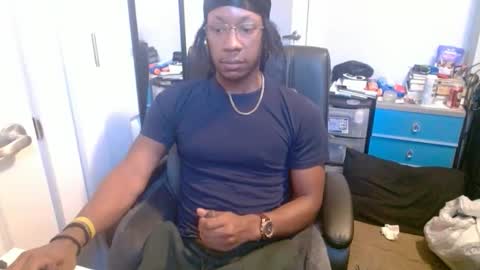 Snapshot of bbc_elrey chatting on January 8, 2026, 4:53 pm Racks online show from January 8, 2026, 4:53 pm