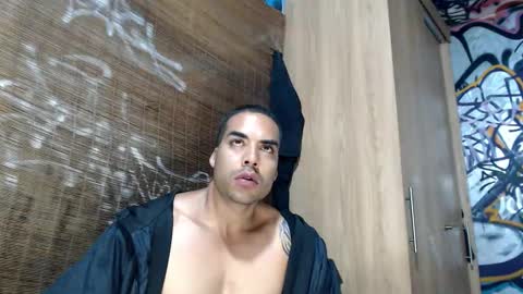 Justin online show from November 28, 2025, 11:18 pm