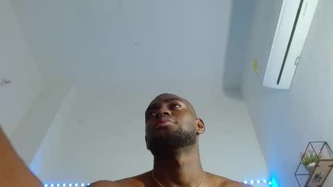 Andrew  online show from October 10, 2025, 4:33 am