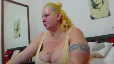 Snapshot of bbwblackdevon chatting on November 3, 2025, 9:32 am Black Devon online show from November 3, 2025, 9:32 am