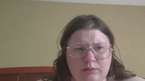 bbwlittlebear online show from July 19, 2026, 2:32 pm