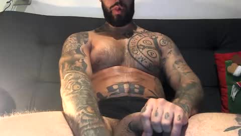 Snapshot of bby044 chatting on December 24, 2024, 8:22 am bby044 online show from December 24, 2024, 8:22 am