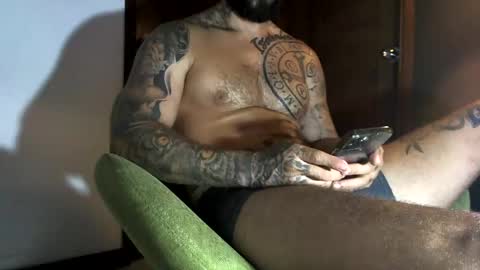 Snapshot of bby044 chatting on February 20, 2025, 1:19 pm bby044 online show from February 20, 2025, 1:19 pm