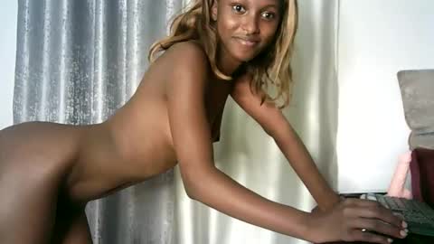 Smiles online show from February 7, 2025, 9:16 am