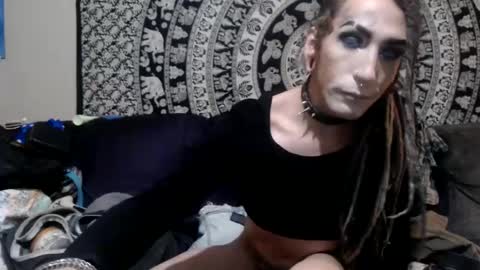 Kittie online show from October 8, 2025, 7:50 am