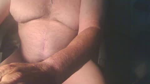 Snapshot of bcstexxx chatting on October 31, 2025, 4:08 pm bcstexxx online show from October 31, 2025, 4:08 pm