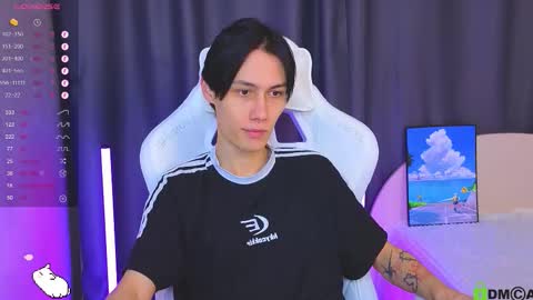 Aiden online show from December 22, 2025, 12:18 am