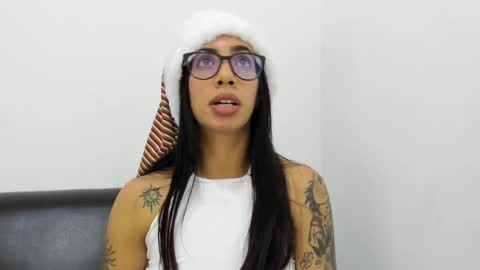 daniela villamizar online show from December 3, 2024, 4:28 pm