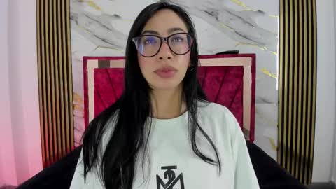 daniela villamizar online show from October 20, 2025, 1:33 pm