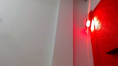 Snapshot of bdsmforever18 chatting on June 11, 2026, 2:33 am rever online show from June 11, 2026, 2:33 am