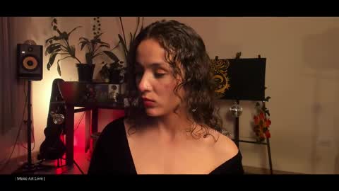 Snapshot of be_lov chatting on March 11, 2025, 9:15 pm Call me Bells Next Stream on Wednesday Feb 26 online show from March 11, 2025, 9:15 pm