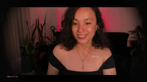 Snapshot of be_lov chatting on October 21, 2025, 10:32 pm Call me Bells Next Stream on Wednesday Feb 26 online show from October 21, 2025, 10:32 pm