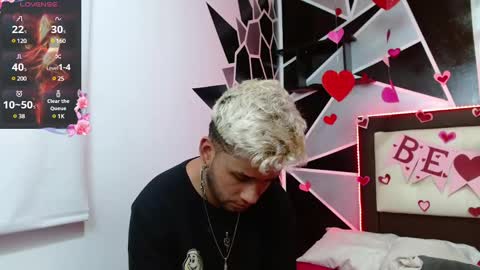 Sara  Juan online show from February 18, 2025, 4:58 am