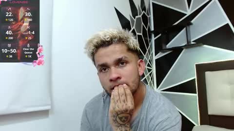 Sara  Juan online show from March 9, 2025, 5:00 am