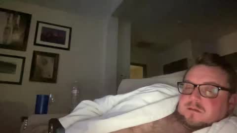 beach1192 online show from November 20, 2025, 10:26 am