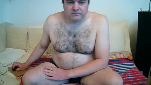 bear037 online show from April 26, 2026, 5:43 pm