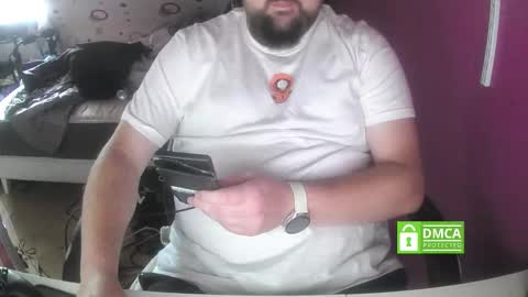 bear90130 online show from September 10, 2025, 12:38 pm