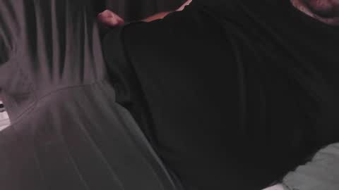 Snapshot of bear_man_oi chatting on December 15, 2024, 8:41 am bear_man_oi online show from December 15, 2024, 8:41 am