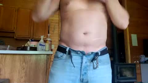 Snapshot of bearded_woodsman chatting on June 13, 2026, 12:30 am bearded_woodsman online show from June 13, 2026, 12:30 am