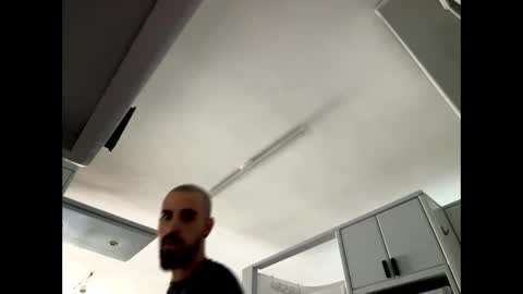 Snapshot of beardedbaldy_09 chatting on November 12, 2025, 12:38 pm Ask me online show from November 12, 2025, 12:38 pm