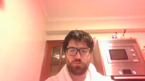 Snapshot of bearmen3107 chatting on May 14, 2026, 7:04 am bearmen3107 online show from May 14, 2026, 7:04 am