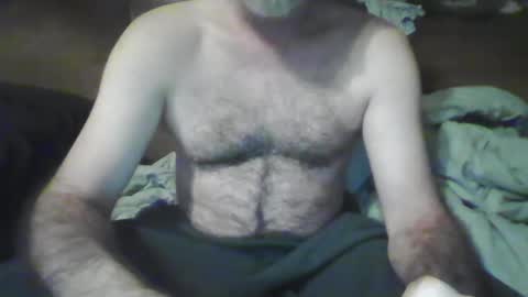 Snapshot of beastiejam2000 chatting on March 1, 2025, 3:32 am beastiejam2000 online show from March 1, 2025, 3:32 am