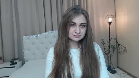 Snapshot of beataangel chatting on April 18, 2026, 6:39 am beataangel online show from April 18, 2026, 6:39 am