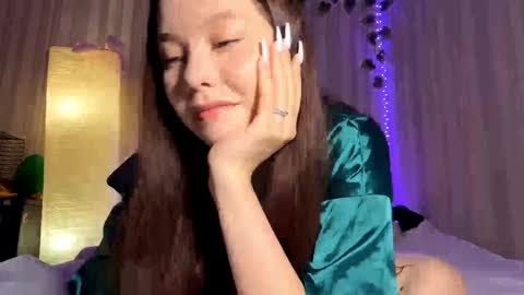 Snapshot of beataschielke chatting on February 21, 2026, 12:06 pm Bella online show from February 21, 2026, 12:06 pm