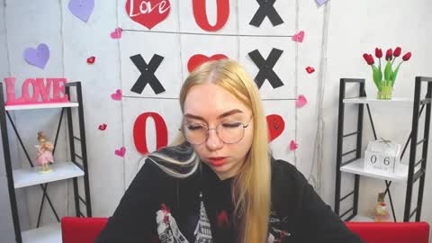 BeatriceFlyy online show from March 6, 2025, 11:14 am