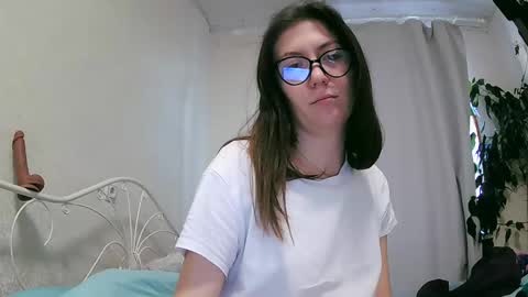 BeatriceTender online show from December 10, 2024, 9:12 am