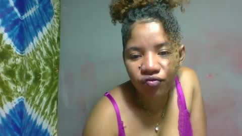 Snapshot of beatriicee chatting on May 15, 2026, 8:43 am beatriicee online show from May 15, 2026, 8:43 am