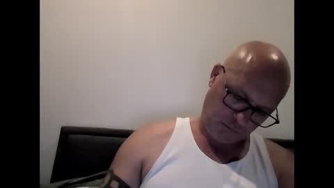 Snapshot of beatsboy87 chatting on January 18, 2025, 12:26 pm beatsboy87 online show from January 18, 2025, 12:26 pm
