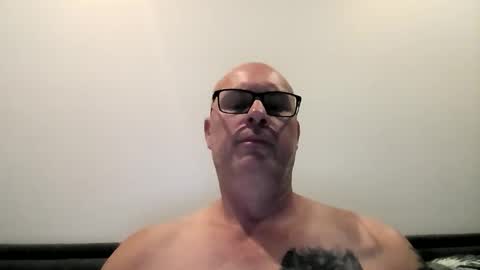 Snapshot of beatsboy87 chatting on February 17, 2025, 11:44 am beatsboy87 online show from February 17, 2025, 11:44 am