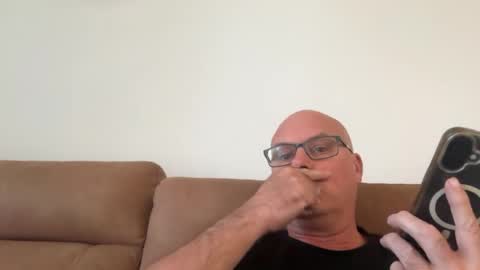 Snapshot of beatsboy87 chatting on July 21, 2026, 5:43 am beatsboy87 online show from July 21, 2026, 5:43 am
